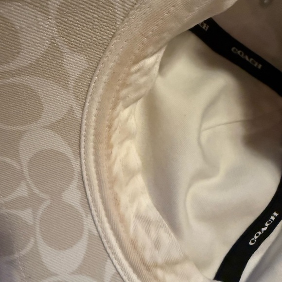 Coach Cream Signature Cap